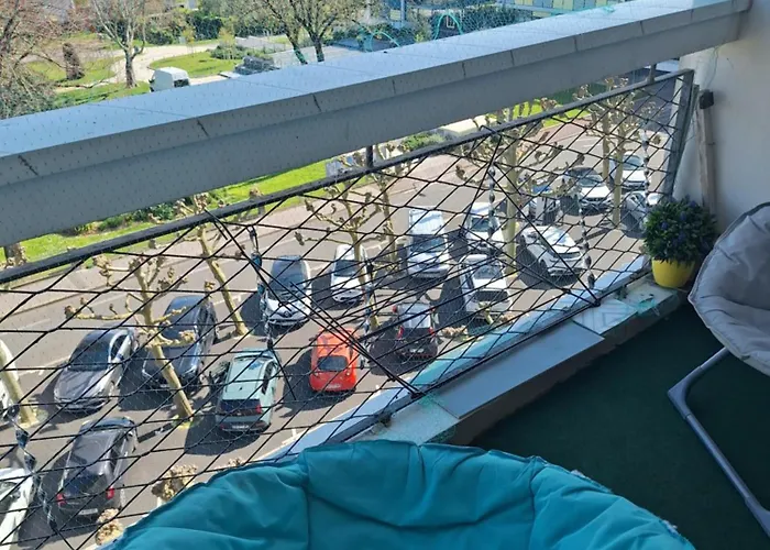 Les Perroquets Руаян